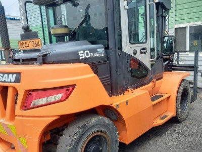 두산 5톤 중고지게차 파격 할인!  3800만 원 → 3500만…