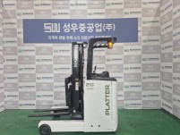 중고지게차 2톤 2단3.3m 자동발 장착