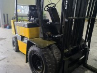 두산LD30 더블타이어