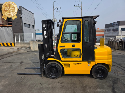 현대 3톤 중고지게차 / [HDF30-5S] / 무넘버 / 3단…