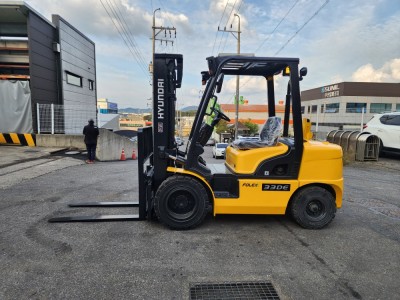 ※상태A급※ 중고 [현대] 11년식  3.3톤 싸이드쉬프트 디젤…