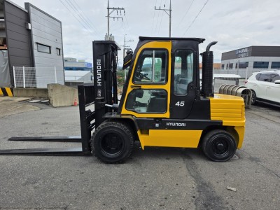 ※상태양호※ [현대] 02년식 4.5톤 자동발 디젤 지게차
