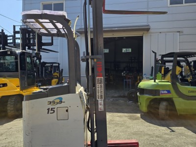 전동지게차 [니찌유] 1.5톤 입식 지게차