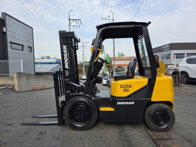 ★상태A급★ [두산] 2.5톤 디젤 지게차