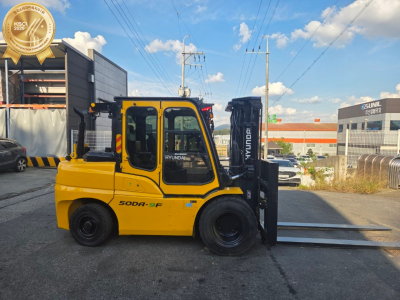 현대 미니5톤 중고지게차 [50DA-9F] / 18년식/  듀얼…