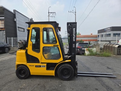 A급 중고 [현대] 11년식 2.5톤 가스 지게차