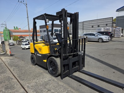 저렴한 중고지게차 두산 노랭이 3톤 디젤지게차 1050만원 싸게…