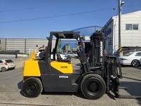 나이 답지 않은 강력한 성능 두산 3.5톤 힌지드 흰지드 바…