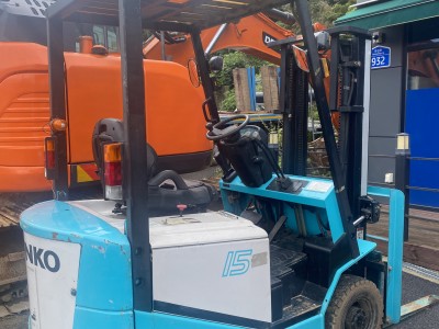 신코(SHINKO) 1.5톤 전동 지게차(신형 밧데리)