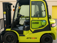 클라크 3.3톤 지게차 판매합니다.