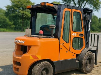 두산 4.5톤 지게차 판매합니다!