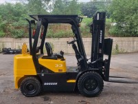 [중고]중고지게차 두산D33S-3 3.3톤 2006년12월식…