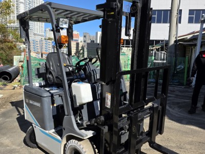 싸이드쉬프트장착된 1.5톤 차량 저렴하게 판매합니다