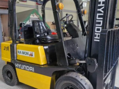 현대 2.5톤 디젤지게차