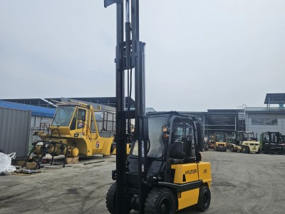 중고지게차 현대3톤 3단마스트 디젤지게차