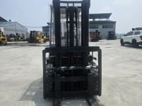 중고지게차 두산2.5톤 디젤지게차