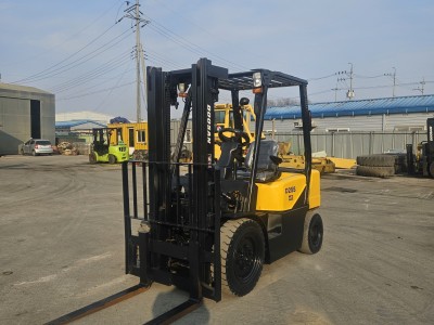 중고지게차 두산2.5톤 디젤지게차