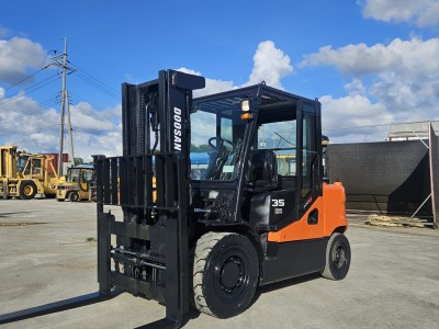 중고지게차 두산3.5톤 자동발 디젤지게차