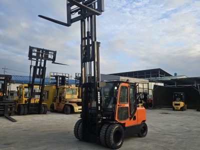 중고지게차 두산4.5톤 자동발 3단마스트 히터,에어컨 디젤지게차