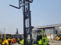 중고지게차 삼성클라크5톤 하이3단마스트 자동발 디젤지게차