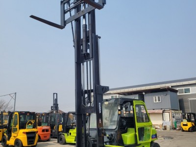 중고지게차 삼성클라크5톤 하이3단마스트 자동발 디젤지게차