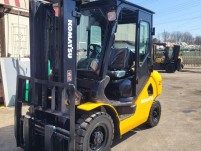 중고지게차 코마츠2.5톤 사이드쉬프트 디젤지게차