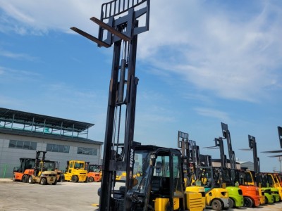 중고지게차 두산4.5톤 3단마스트 디젤지게차