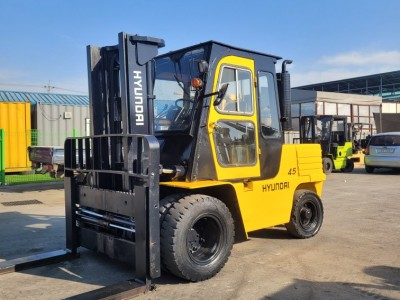 중고지게차 현대4.5톤 자동발 디젤지게차