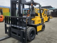 중고지게차 두산4톤 더블타이어 디젤지게차