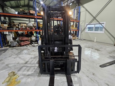 중고지게차 토요타2.5톤 사이드쉬프트 전동지게차