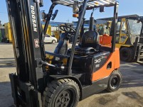 중고지게차 두산3톤 4스플 디젤지게차