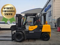 안정성 뛰어난 두산 4톤 디젤지게차 / 6기통 엔진 / 화성…