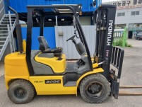 인천 중고지게차  현대 3톤 디젤 30DE (2013년식) …