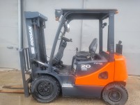 중고지게차) 두산 2톤 디젤 지게차 D20SE-5 (2015…