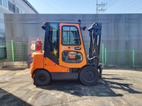 두산 2.5톤 지게차 (3M)