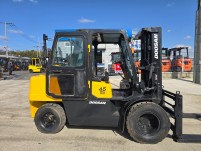 중고지게차 A급 두산 4.5톤 3단마스트 캐빈 자동발 디젤지…