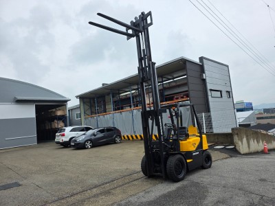 중고지게차 두산 2.5톤 3단마스트 2002년식 디젤지게차