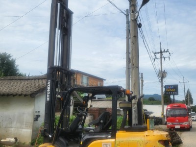 현대지게차 4.5톤(더블) 2017년식