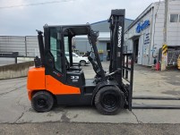 중고지게차 두산 3.3톤 더블타이어 자동발 디젤지게차 150…