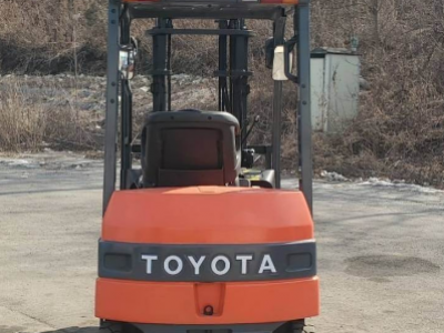 전동지게차 도요타 7fb1.5 두대