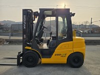 현대 2.5톤 14년식 반캐빈 쉬프트 디젤지게차 중고지게차