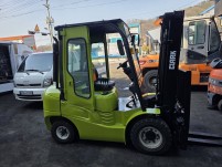 클라크 2.5톤 싸이드쉬프트 자동발 디젤 중고지게차 (201…