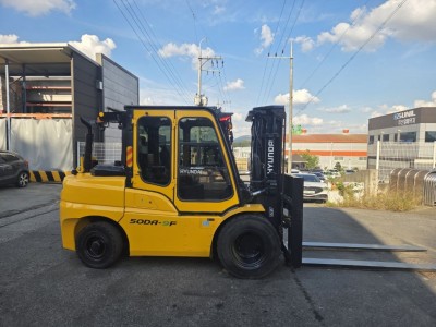 212번 중고지게차 미니5톤 3단 풀옵션 디젤지게차