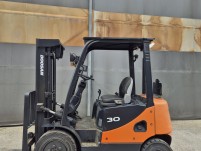 두산D20S-5/2009년식 3단마스트,통타이어