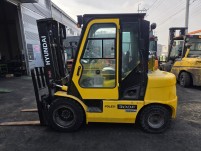 두산 3.5톤 3단마스트 로드스태빌라이저 중고지게차