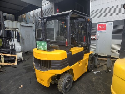 두산 2.5톤 LD 저렴한 디젤 중고지게차