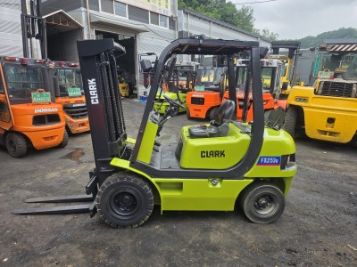 클라크지게차 FX253D 디젤 2.5톤 중고지게차 (3단마스트+…