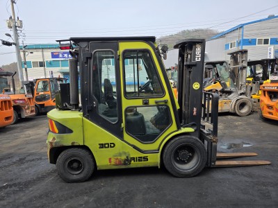 클라크 3톤 3단마스트 싸이드쉬프트 중고지게차