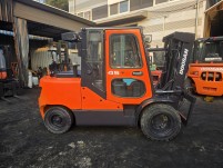 [특가판매] 두산 4.5톤3단 더블 자동발 풀옵션 디젤중고지…