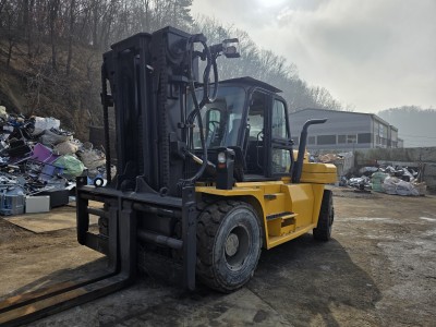 16년식 현대16톤 4.5m 대형 중고지게차